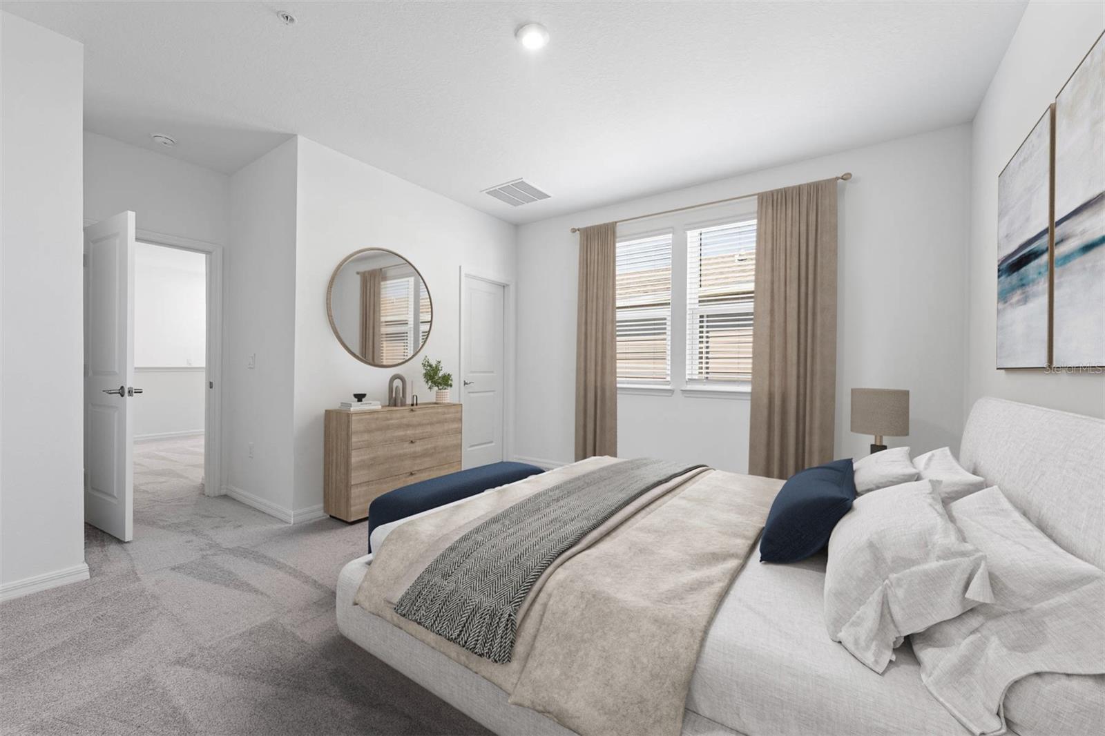 Listing photo id 9 for 558 Orient Avenue