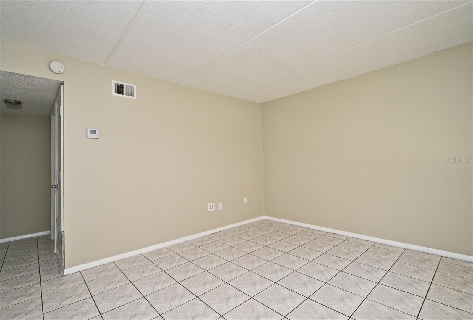 Image 10 of 22 For 720 Michigan Ct  2