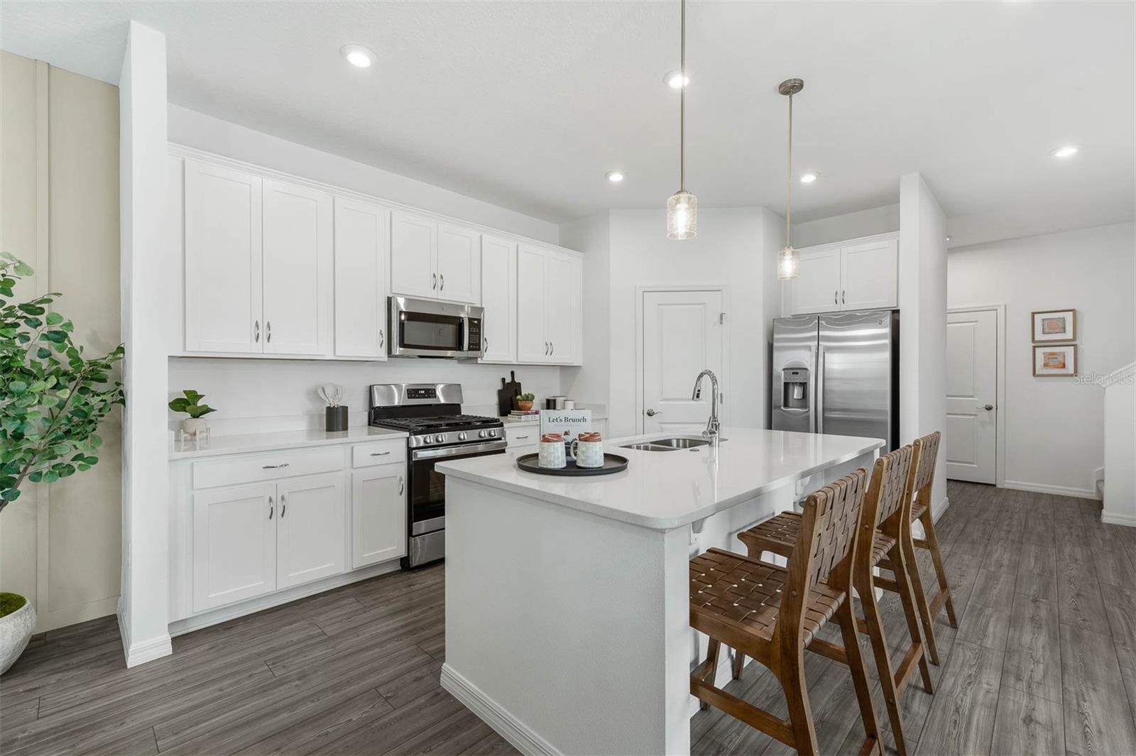 Image 29 of 43 For 490 Belmond Drive