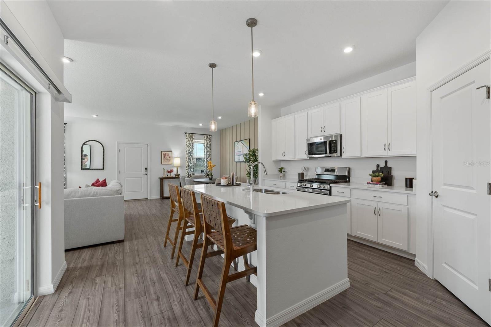 Image 31 of 43 For 490 Belmond Drive