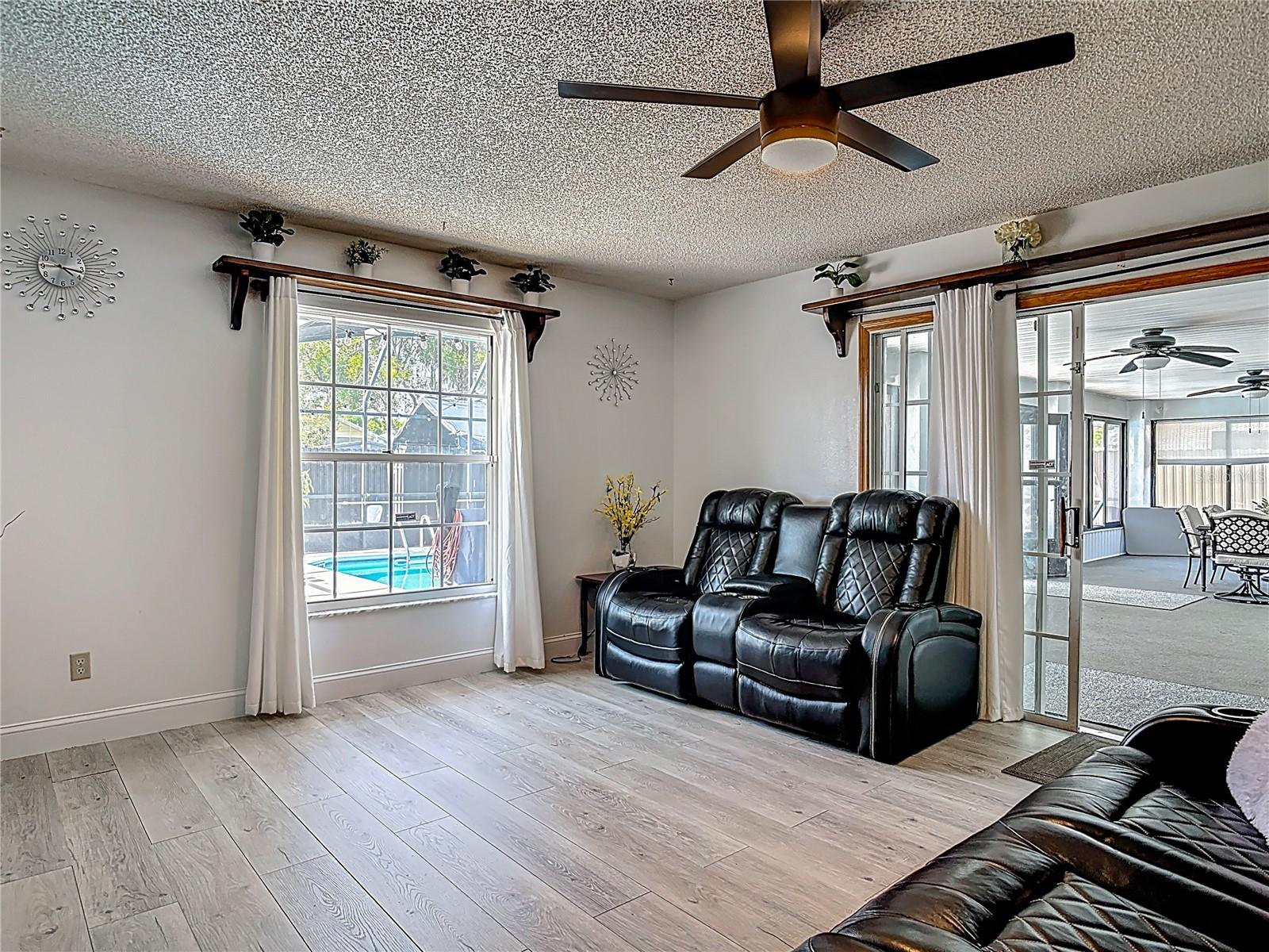 Image 20 of 54 For 1129 Madura Drive