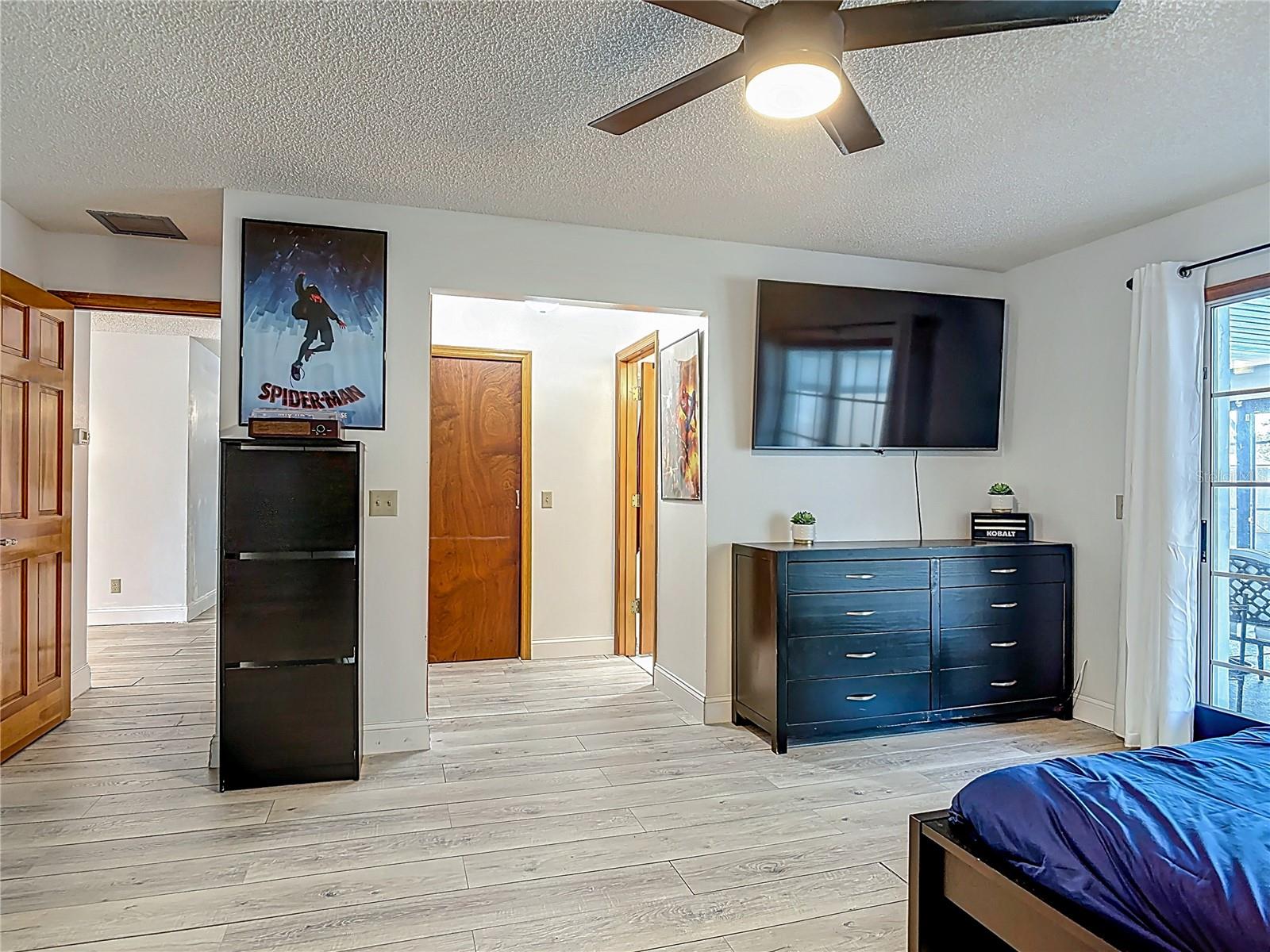Image 23 of 54 For 1129 Madura Drive