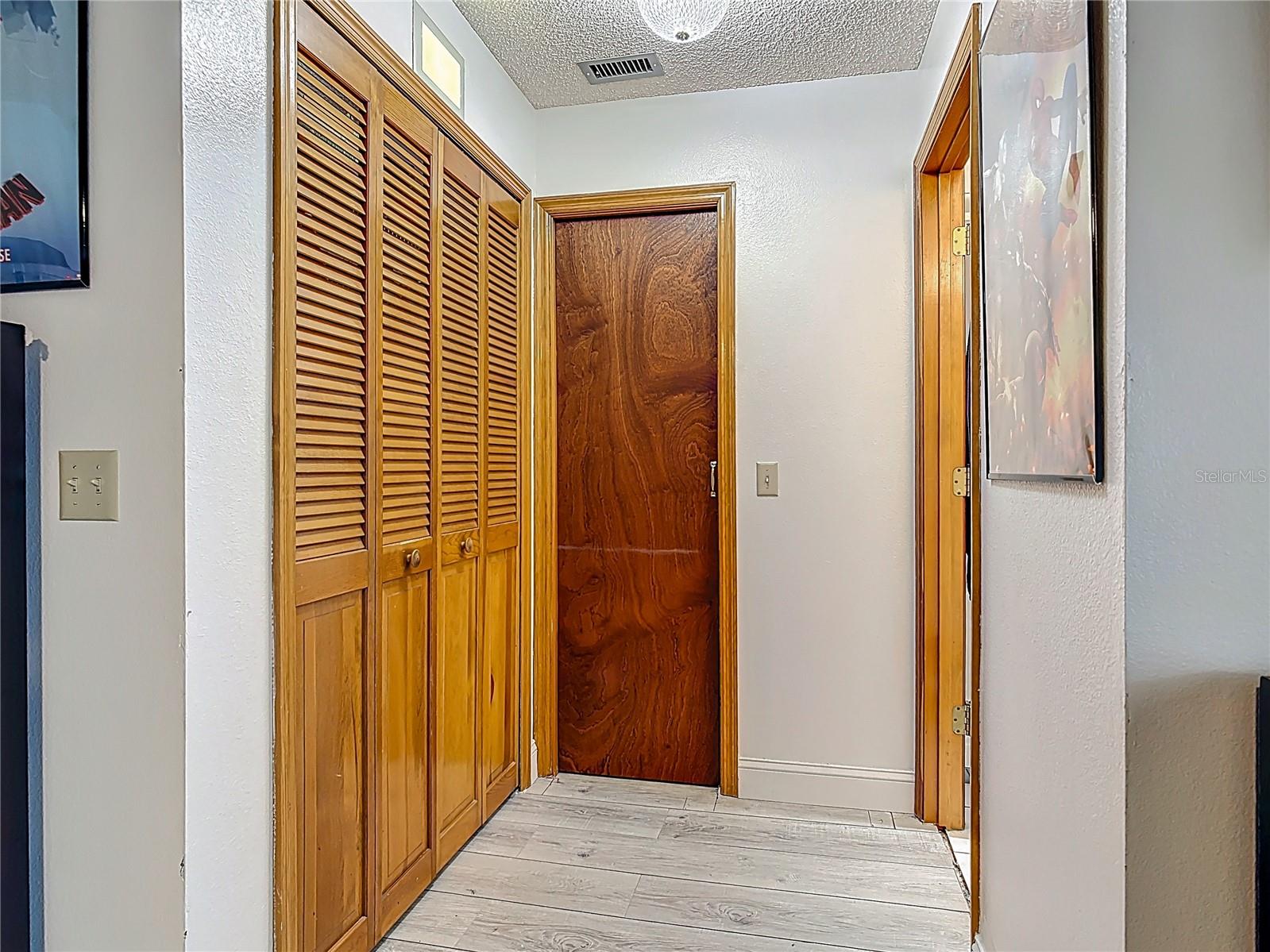 Image 26 of 54 For 1129 Madura Drive