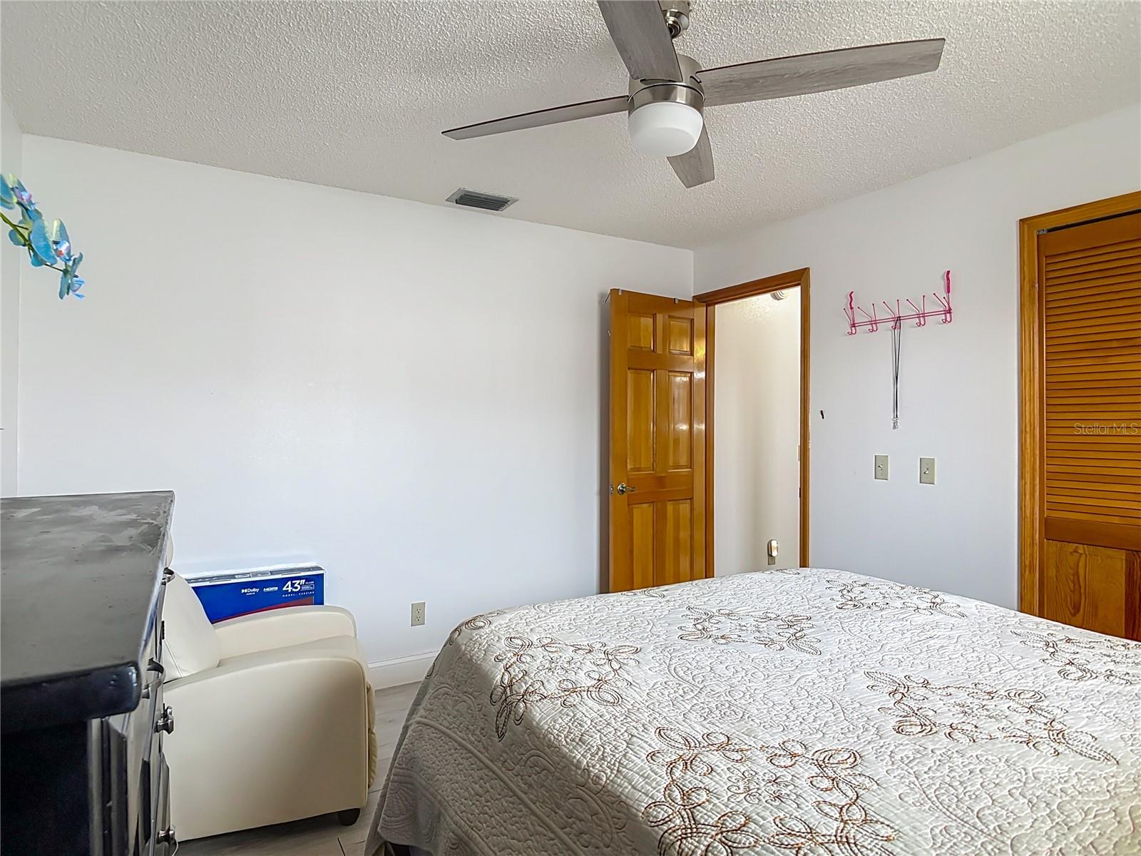 Image 34 of 54 For 1129 Madura Drive