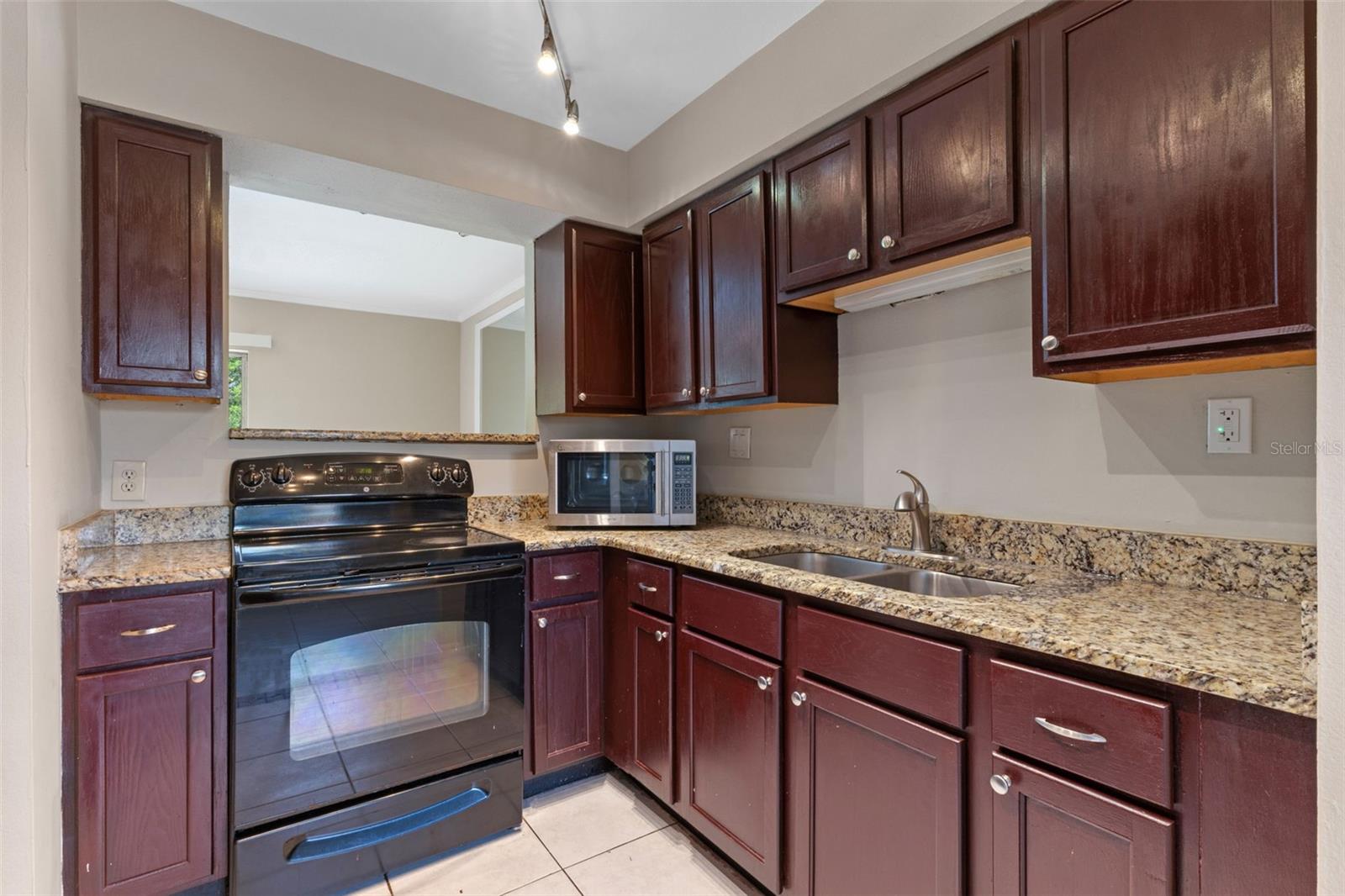 Image 10 of 24 For 7449 Daniel Webster Drive 3