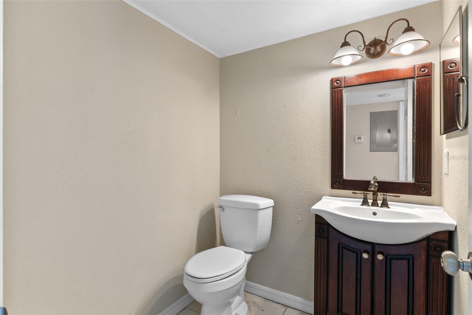 Image 21 of 24 For 7449 Daniel Webster Drive 3