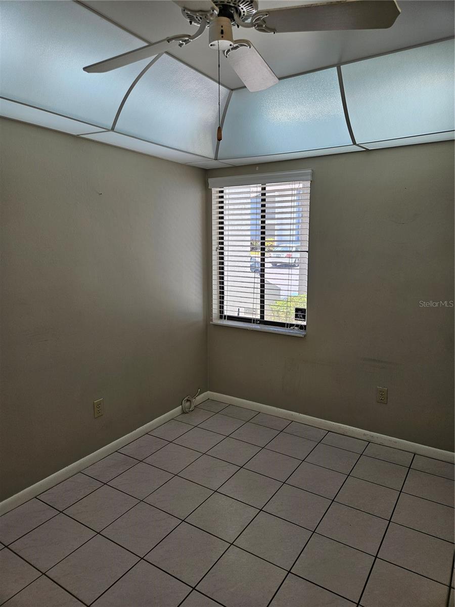 Image 17 of 24 For 7 Escondido Circle 71