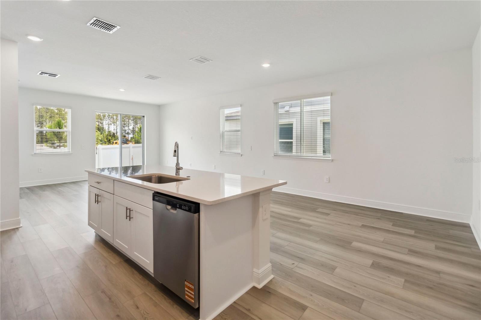 Image 7 of 19 For 1793 Archer Drive