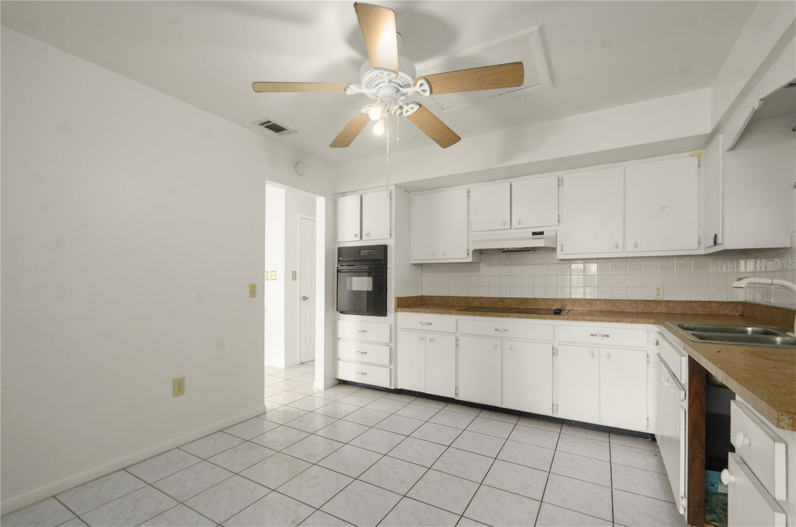 Image 5 of 15 For 6416 Jackwood Court