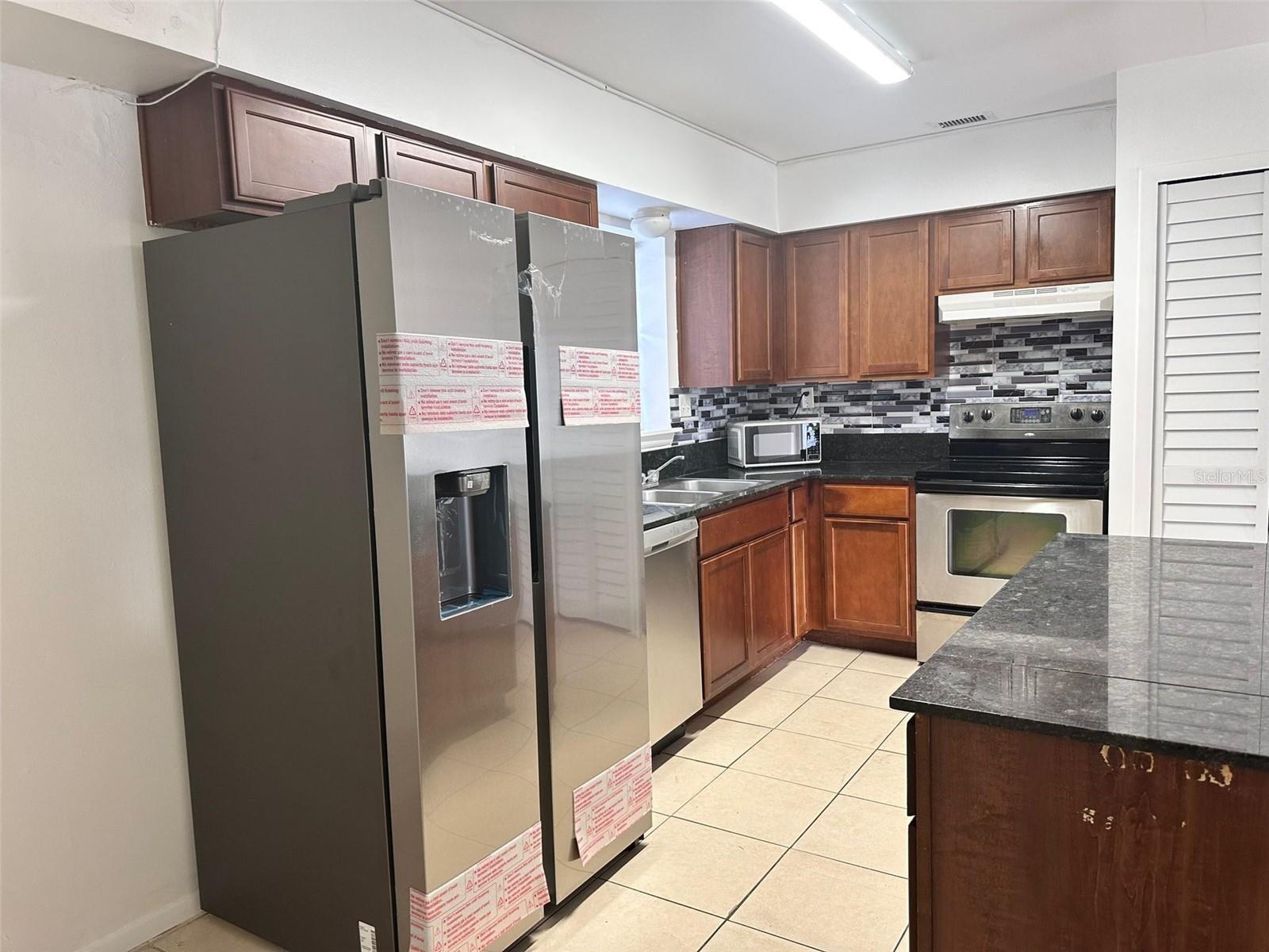 Image 10 of 24 For 3057 Aaron Burr Avenue 2