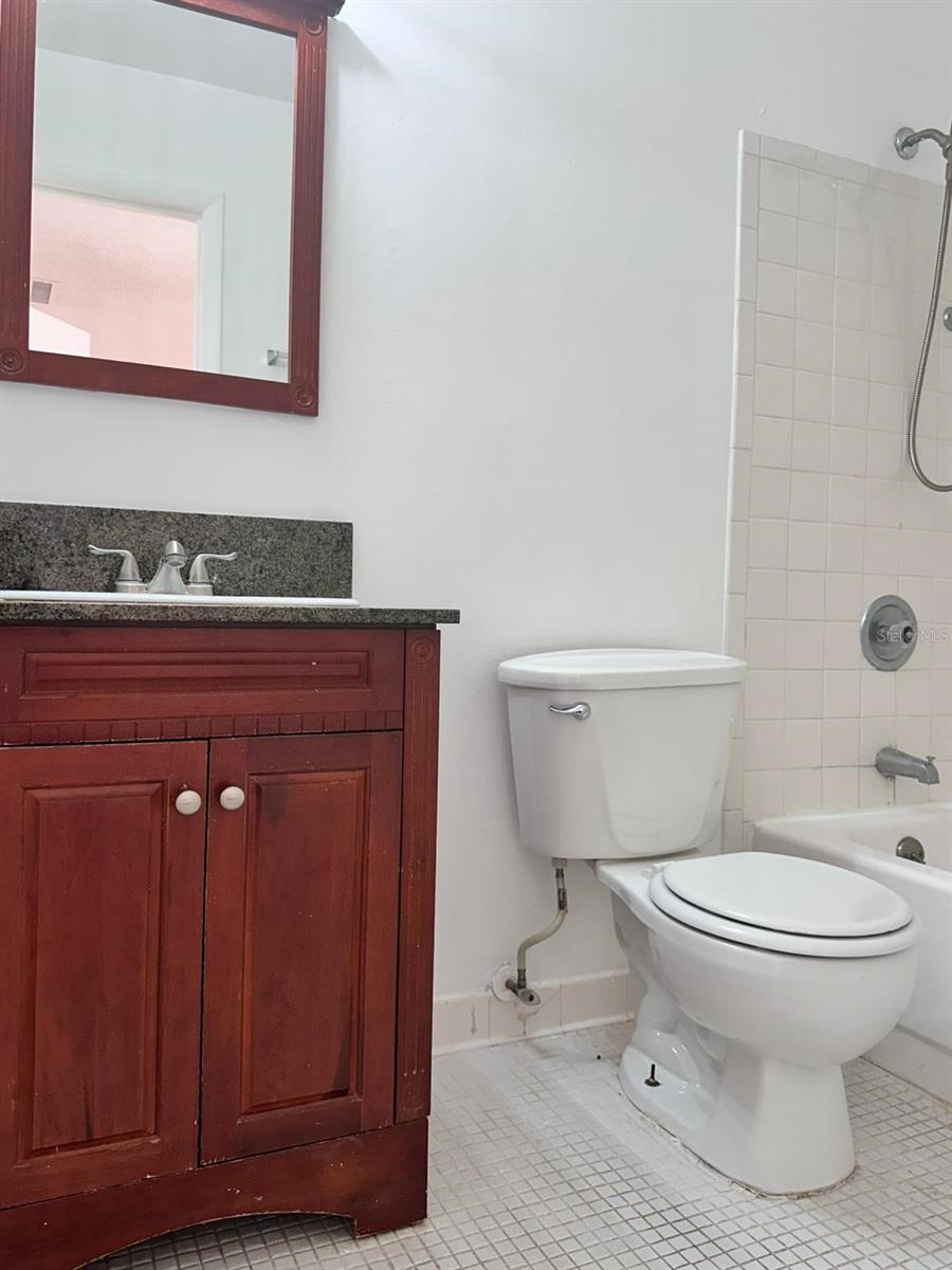 Image 7 of 24 For 3057 Aaron Burr Avenue 2