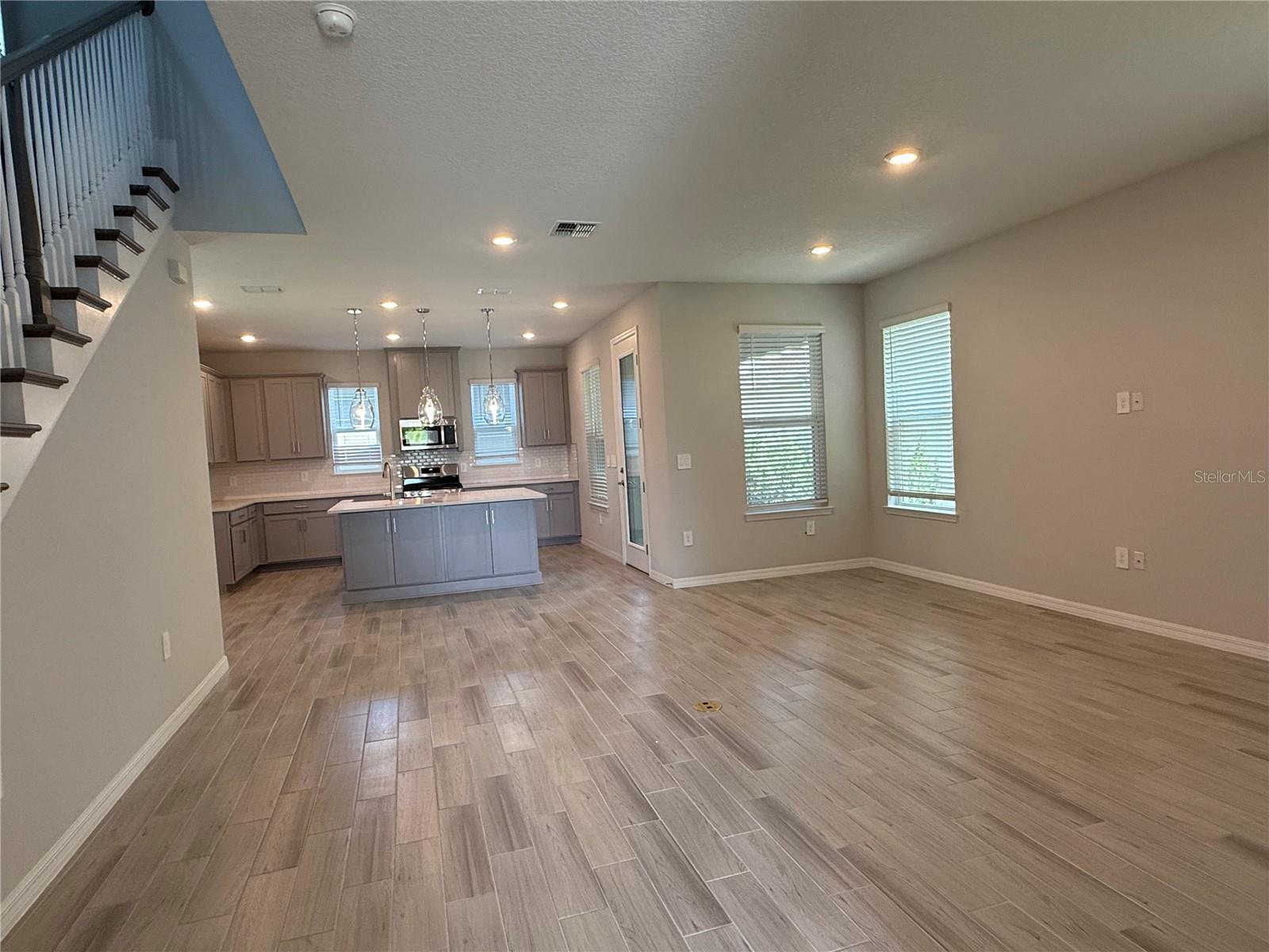 Image 9 of 26 For 1219 Teal Creek Drive