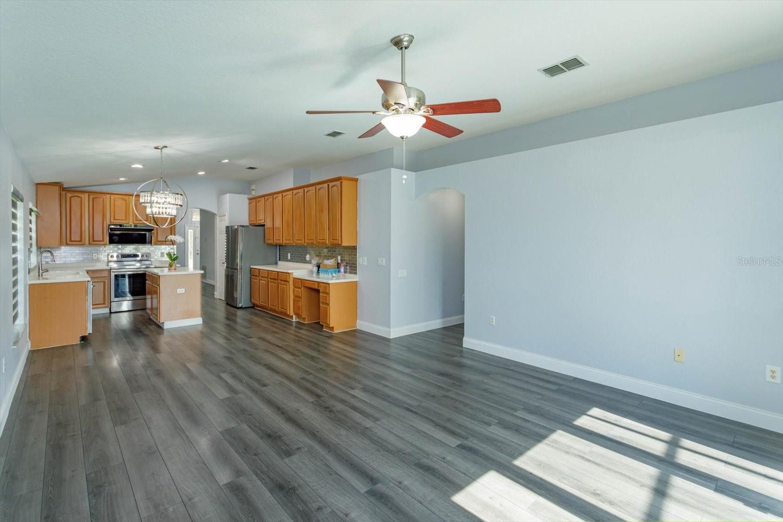 Image 13 of 29 For 6160 Froggatt Street