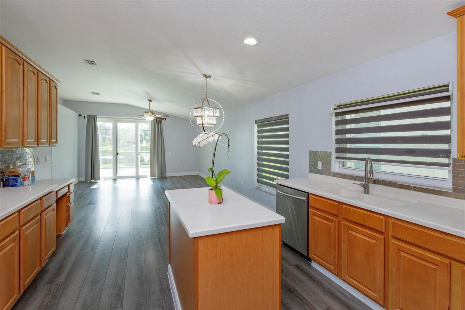 Image 8 of 29 For 6160 Froggatt Street