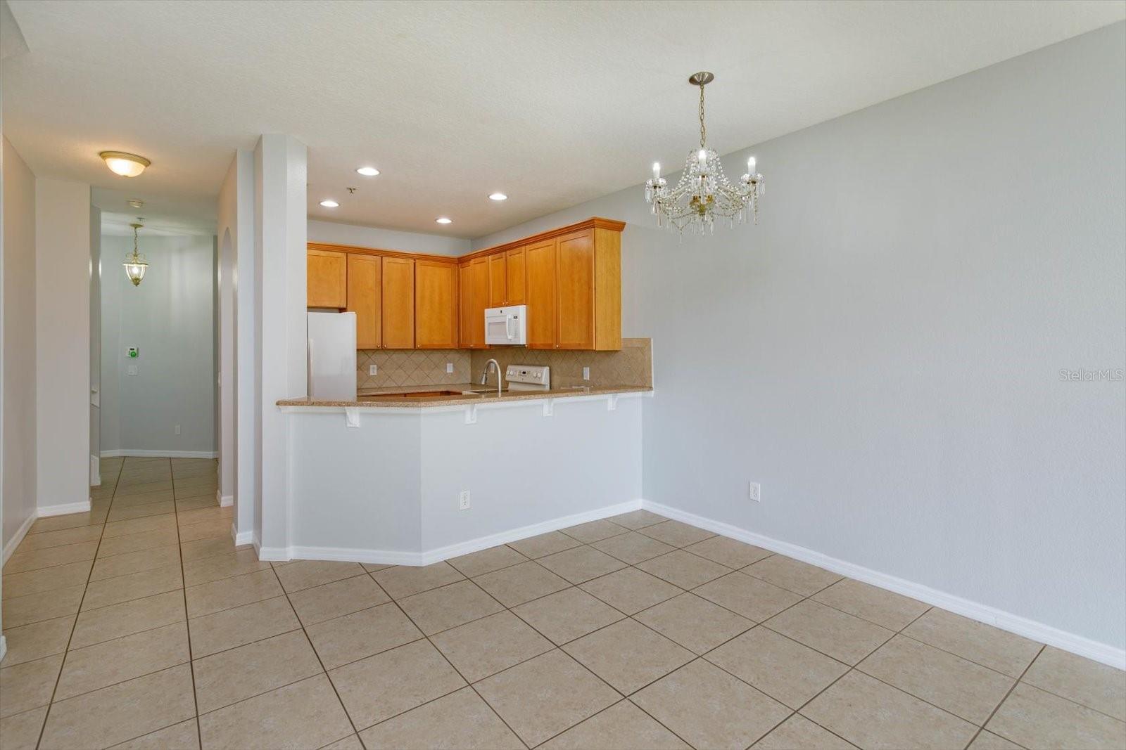 Image 6 of 20 For 5843 Strada Capri Way
