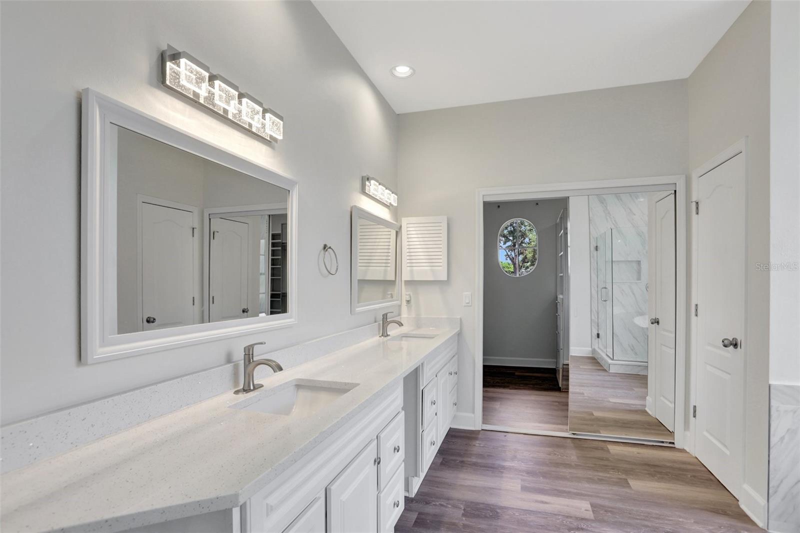 Image 15 of 43 For 8623 Summerville Place
