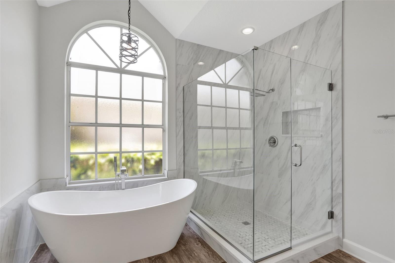 Image 17 of 43 For 8623 Summerville Place