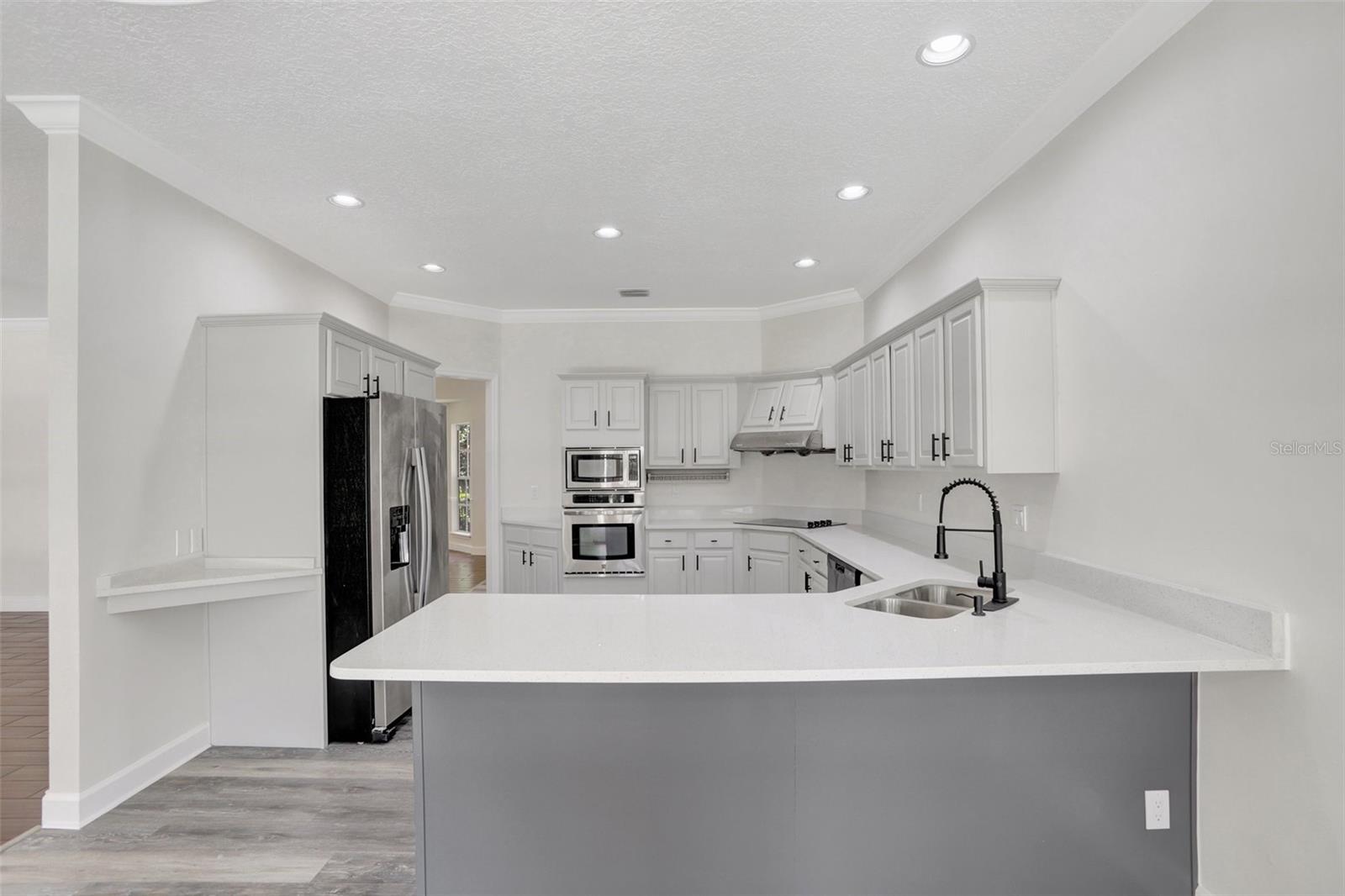 Image 23 of 43 For 8623 Summerville Place