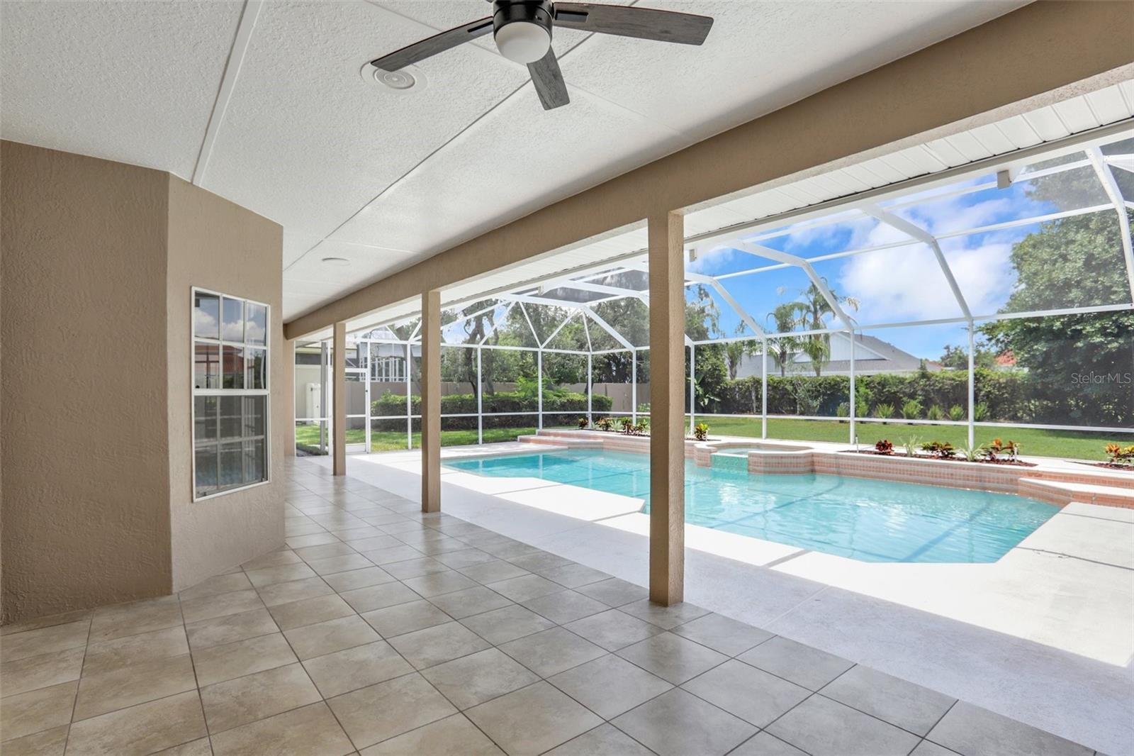 Image 35 of 43 For 8623 Summerville Place