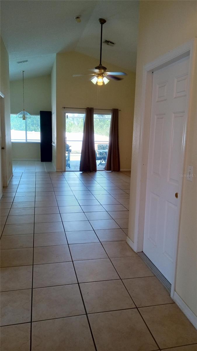 Image 3 of 13 For 602 Hillcrest Drive