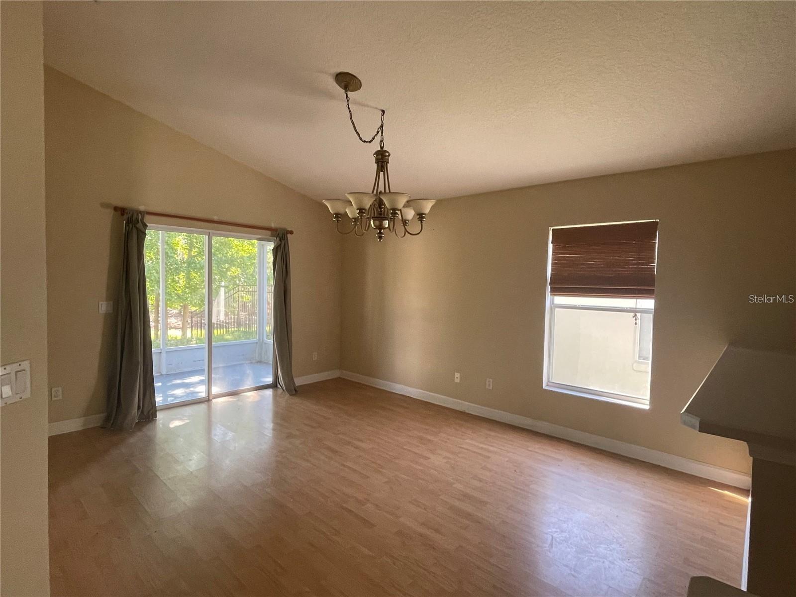 Image 6 of 14 For 4231 Northern Dancer Way