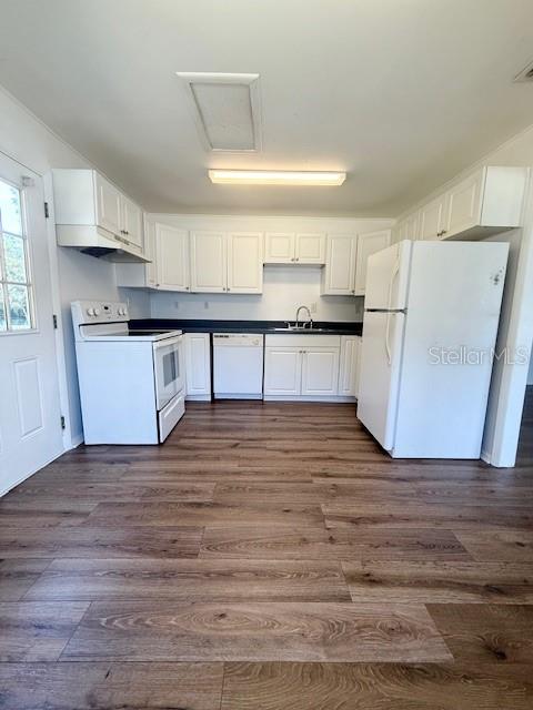 Image 5 of 24 For 2215 Vine Street