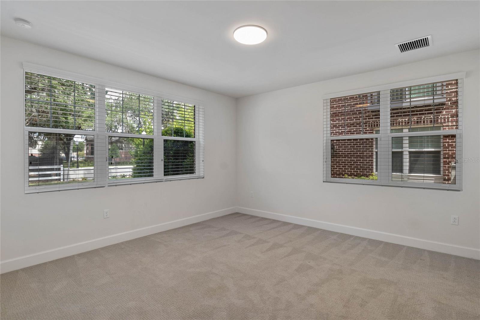 Image 4 of 24 For 145 Park Avenue