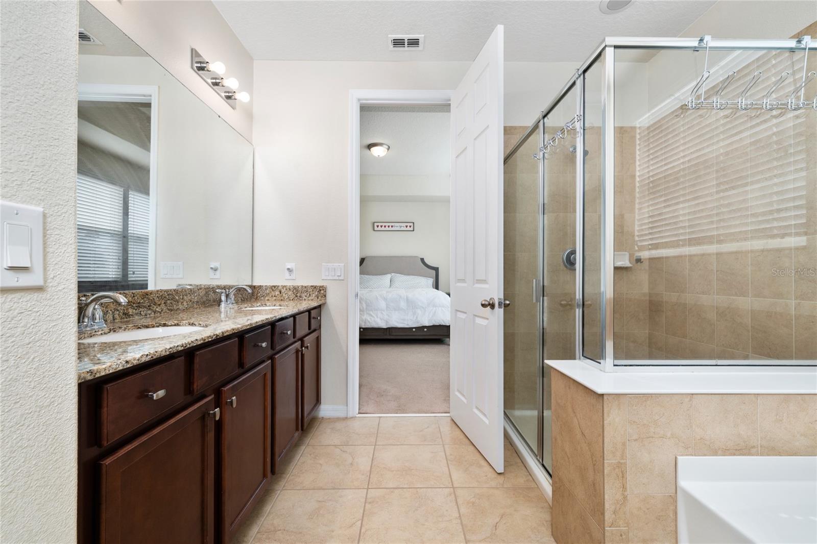 Image 15 of 50 For 4952 Longmeadow Park Street