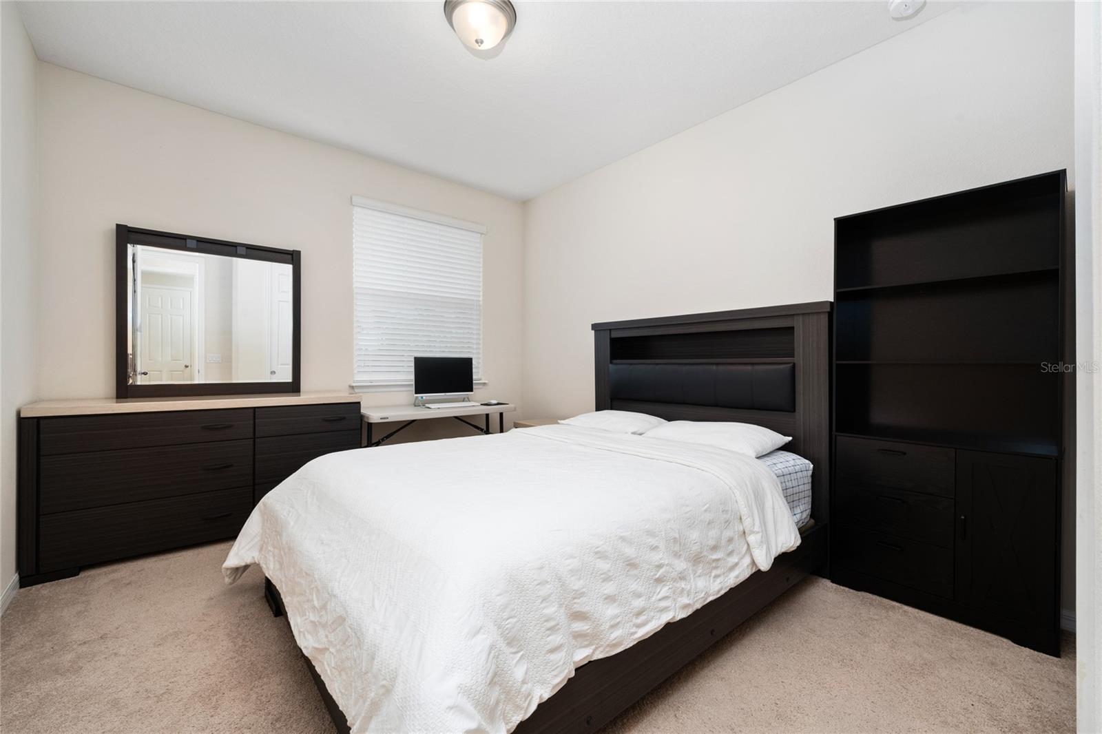 Image 20 of 50 For 4952 Longmeadow Park Street