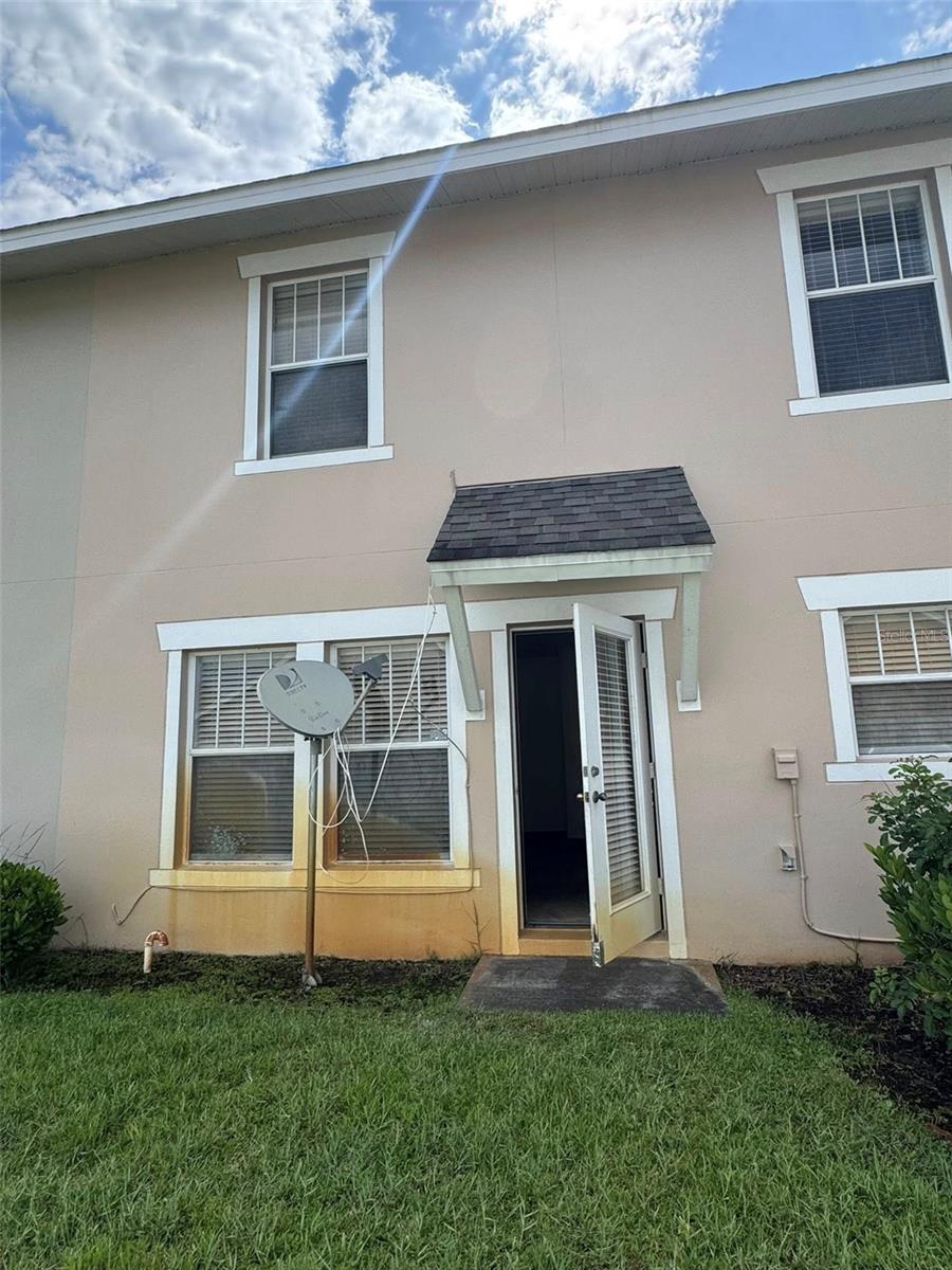 Image 9 of 15 For 2018 Cypress Bay Boulevard