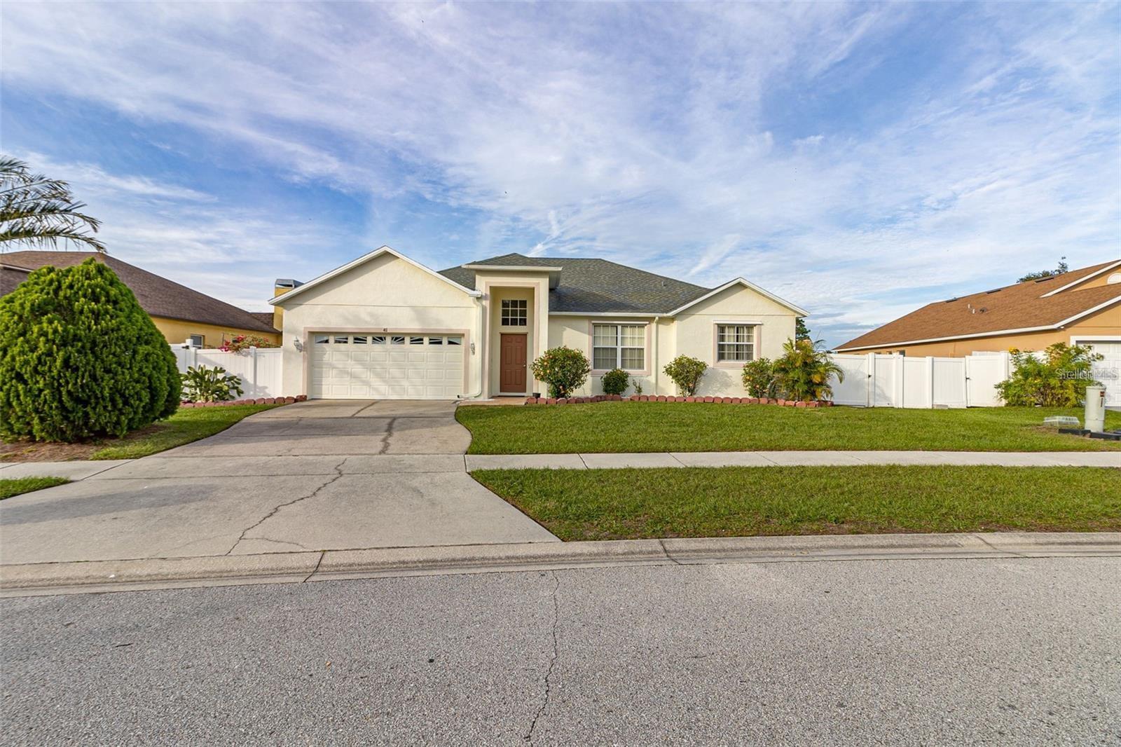 Details for 411 Tamarind Parke Lane, KISSIMMEE, FL 34758