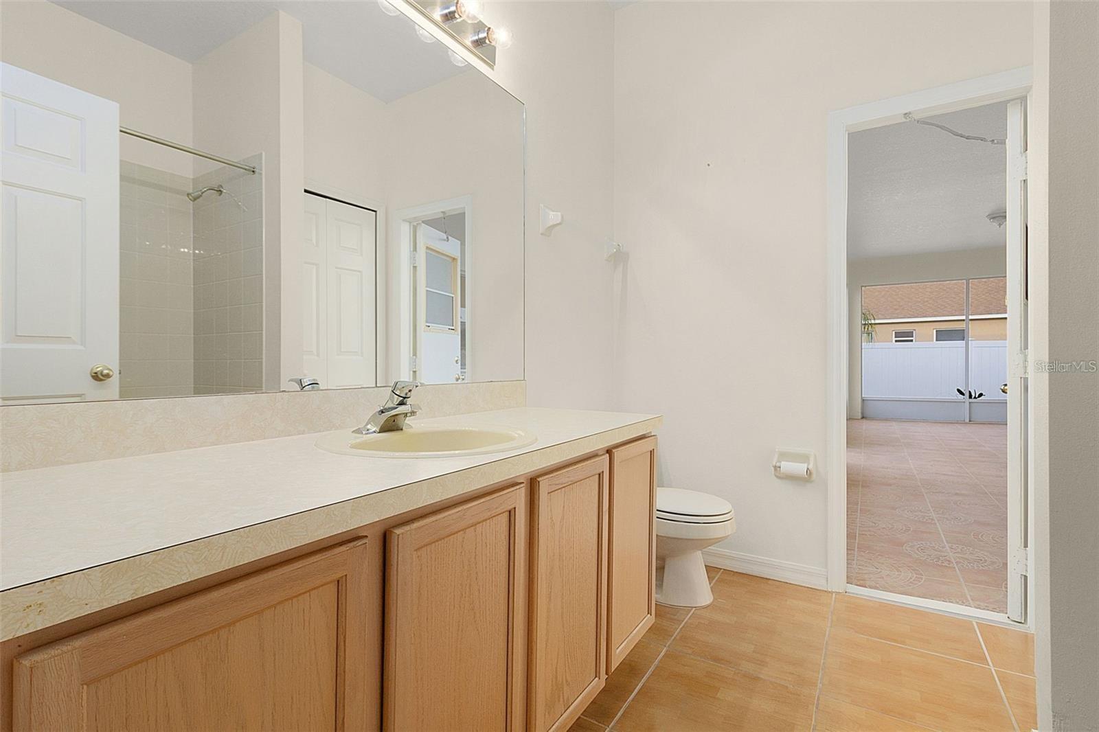 Image 29 of 49 For 411 Tamarind Parke Lane