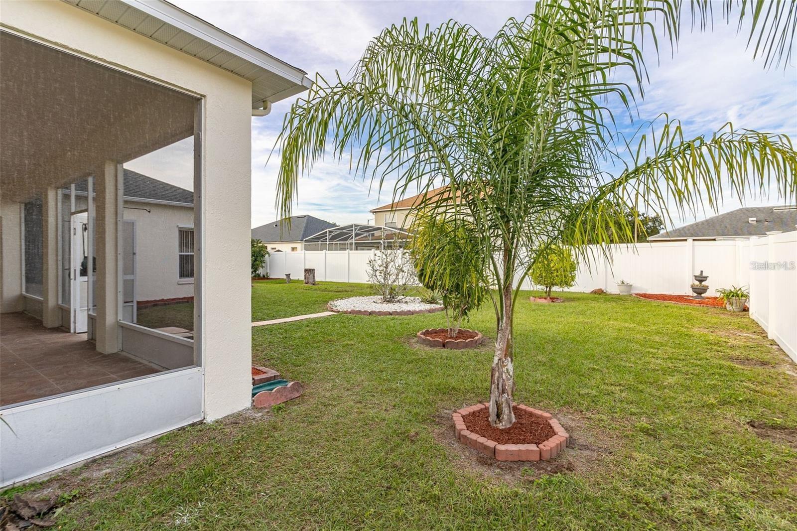 Image 39 of 49 For 411 Tamarind Parke Lane