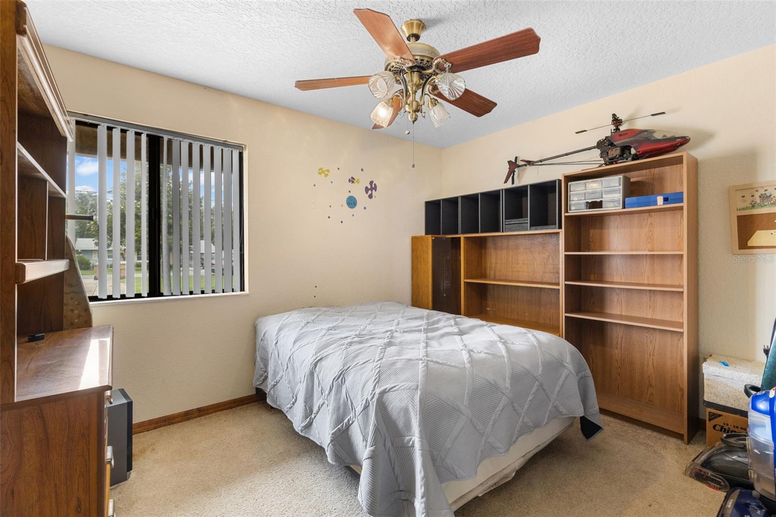 Image 24 of 42 For 27714 Lois Drive