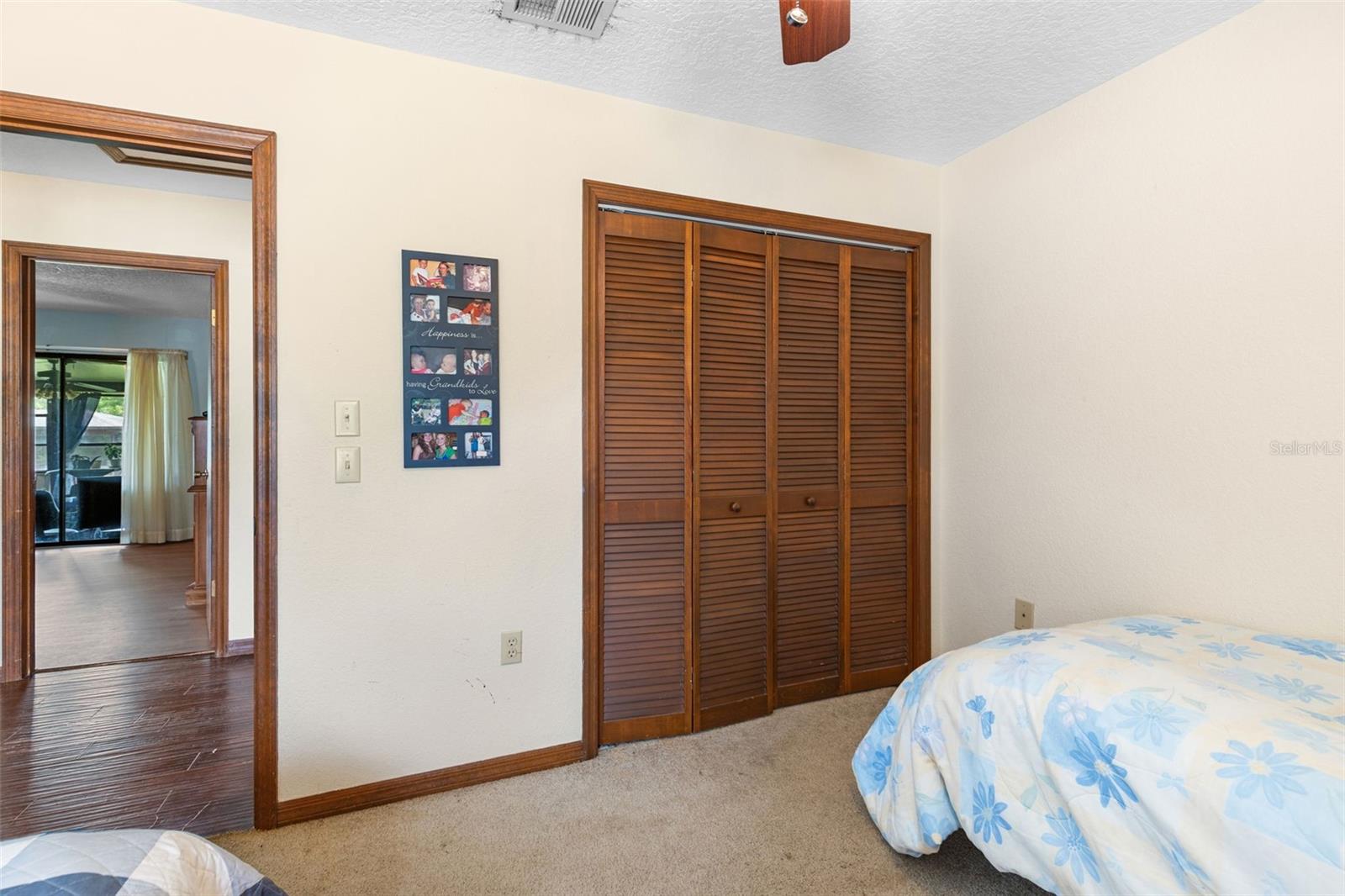 Image 26 of 42 For 27714 Lois Drive