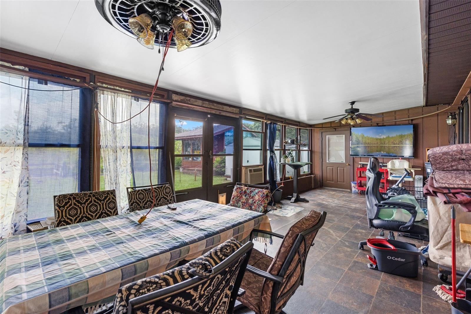 Image 30 of 42 For 27714 Lois Drive