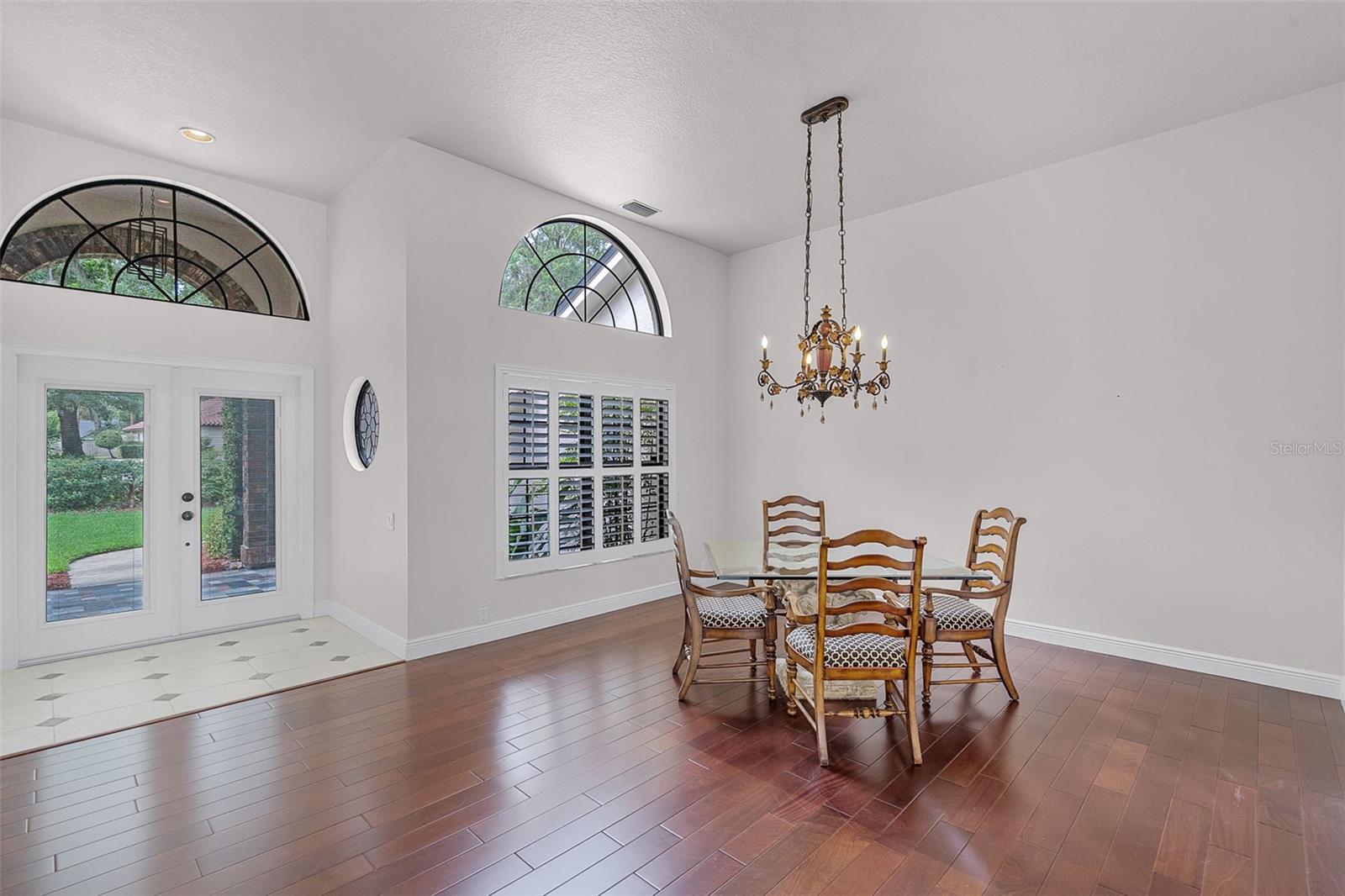 Image 4 of 41 For 2608 Westminster Terrace