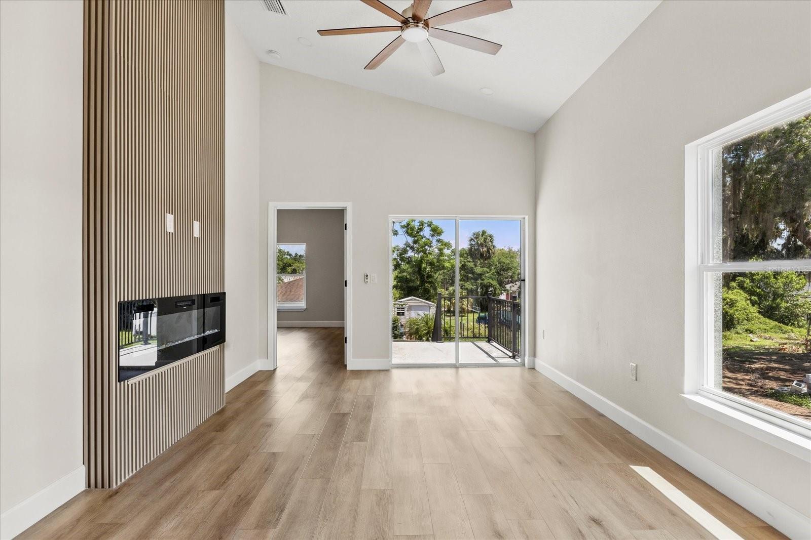 Image 10 of 30 For 817 Mcdonald Avenue