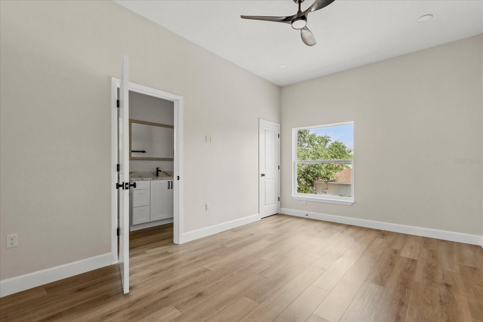 Image 18 of 30 For 817 Mcdonald Avenue