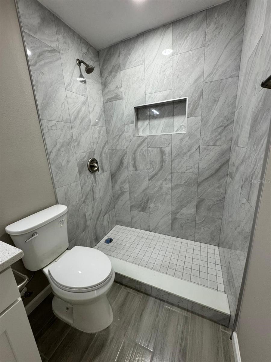 Image 11 of 19 For 1139 Poppy Avenue