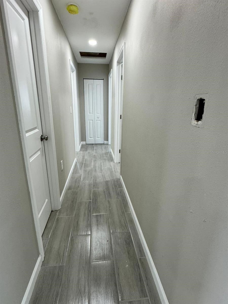 Image 7 of 19 For 1139 Poppy Avenue