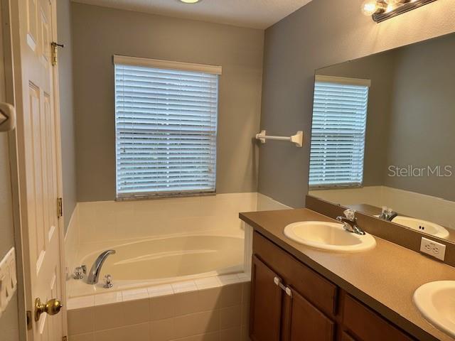 Image 11 of 23 For 2680 Sweet Magnolia  Pl