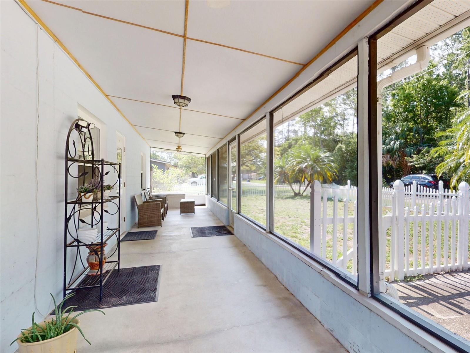 Image 12 of 49 For 720 Meadow Street
