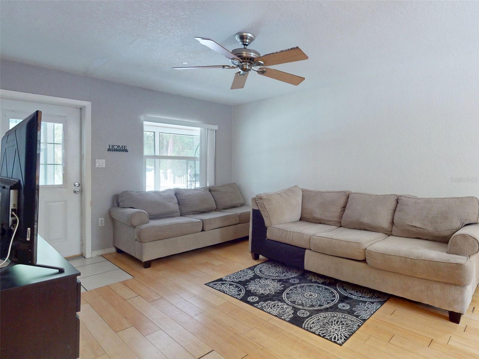 Image 13 of 49 For 720 Meadow Street