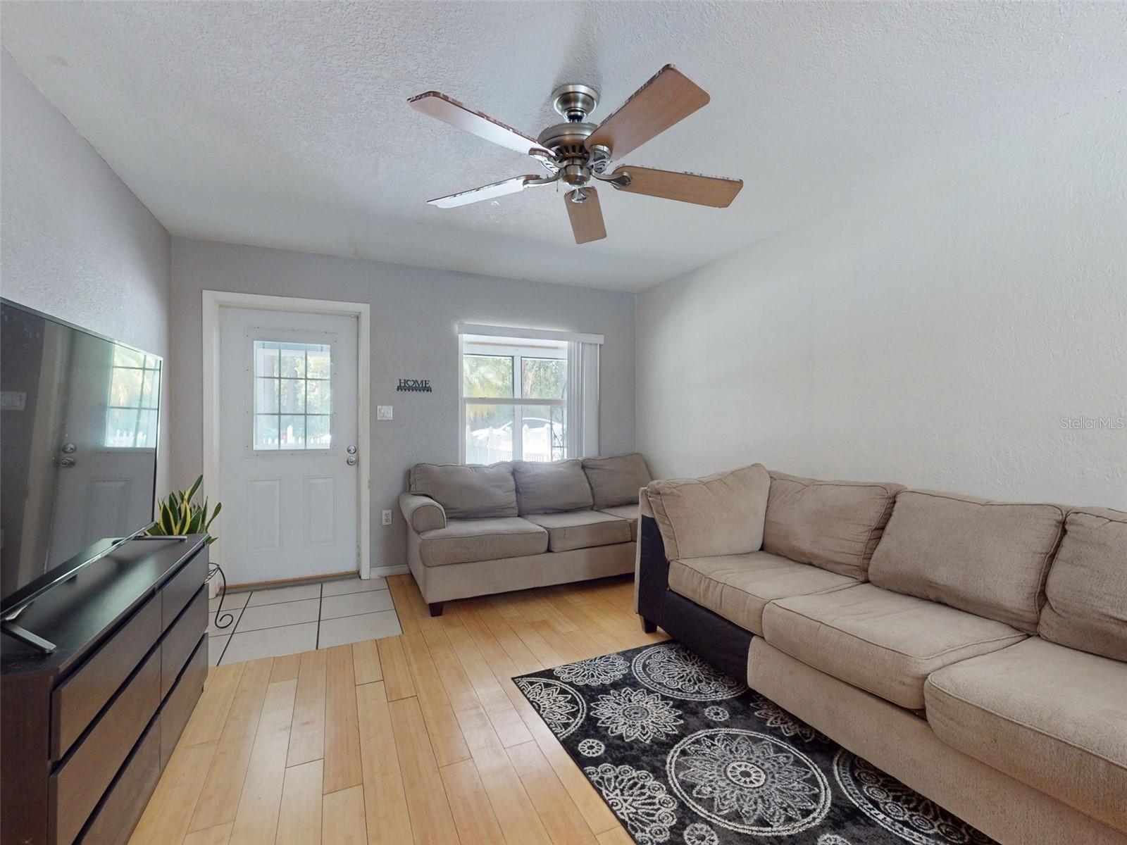 Image 14 of 49 For 720 Meadow Street