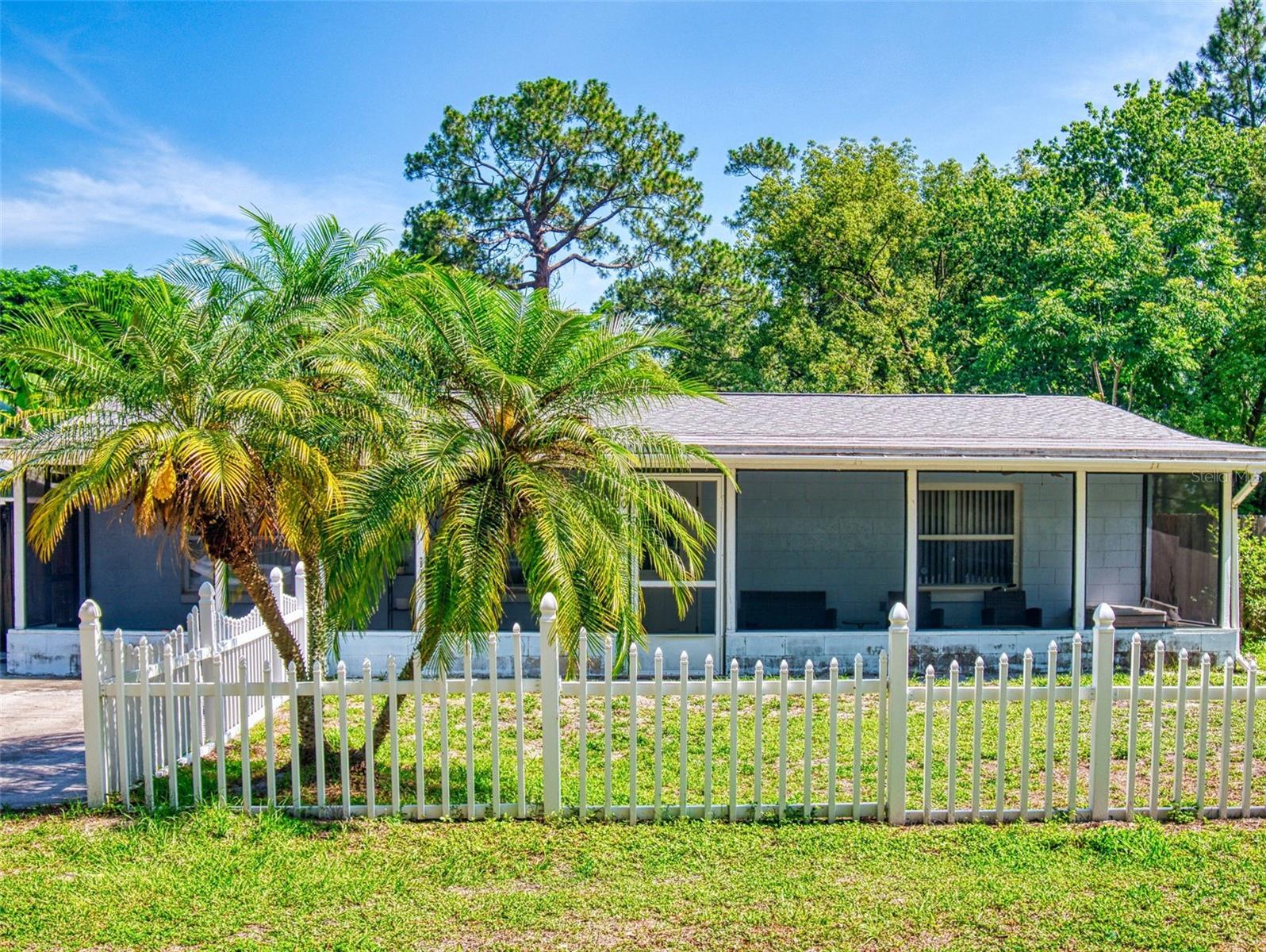 Image 4 of 49 For 720 Meadow Street