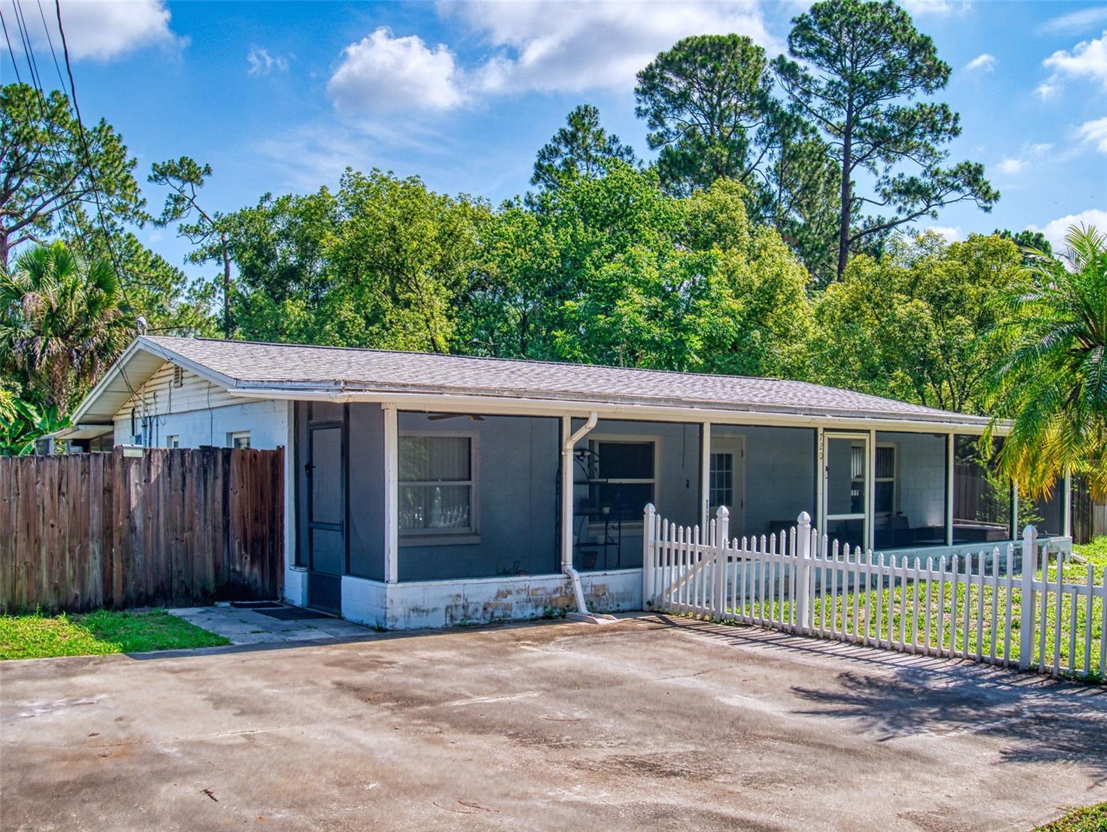 Image 6 of 49 For 720 Meadow Street