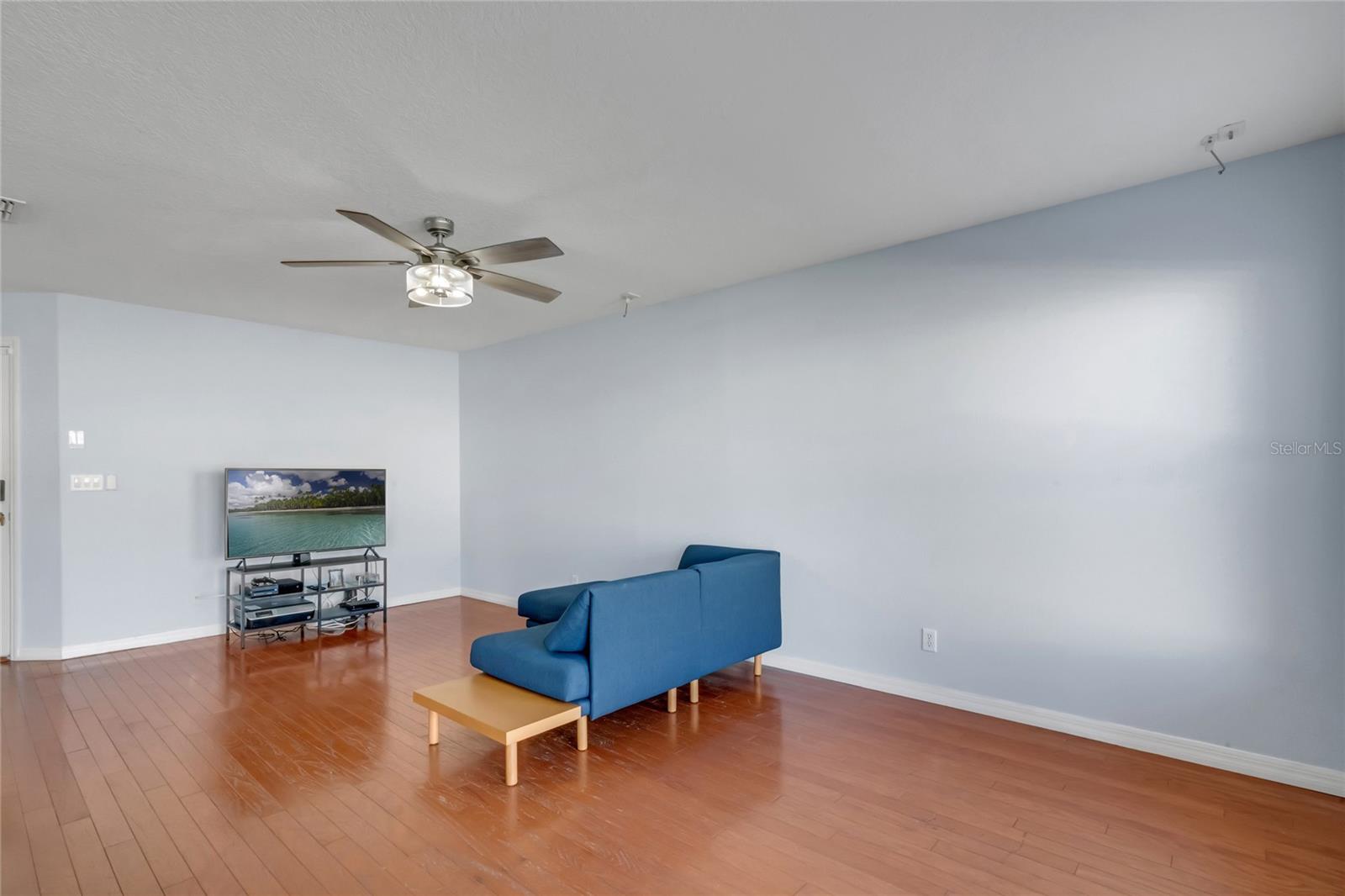 Image 11 of 23 For 2120 Windsor Lake Circle