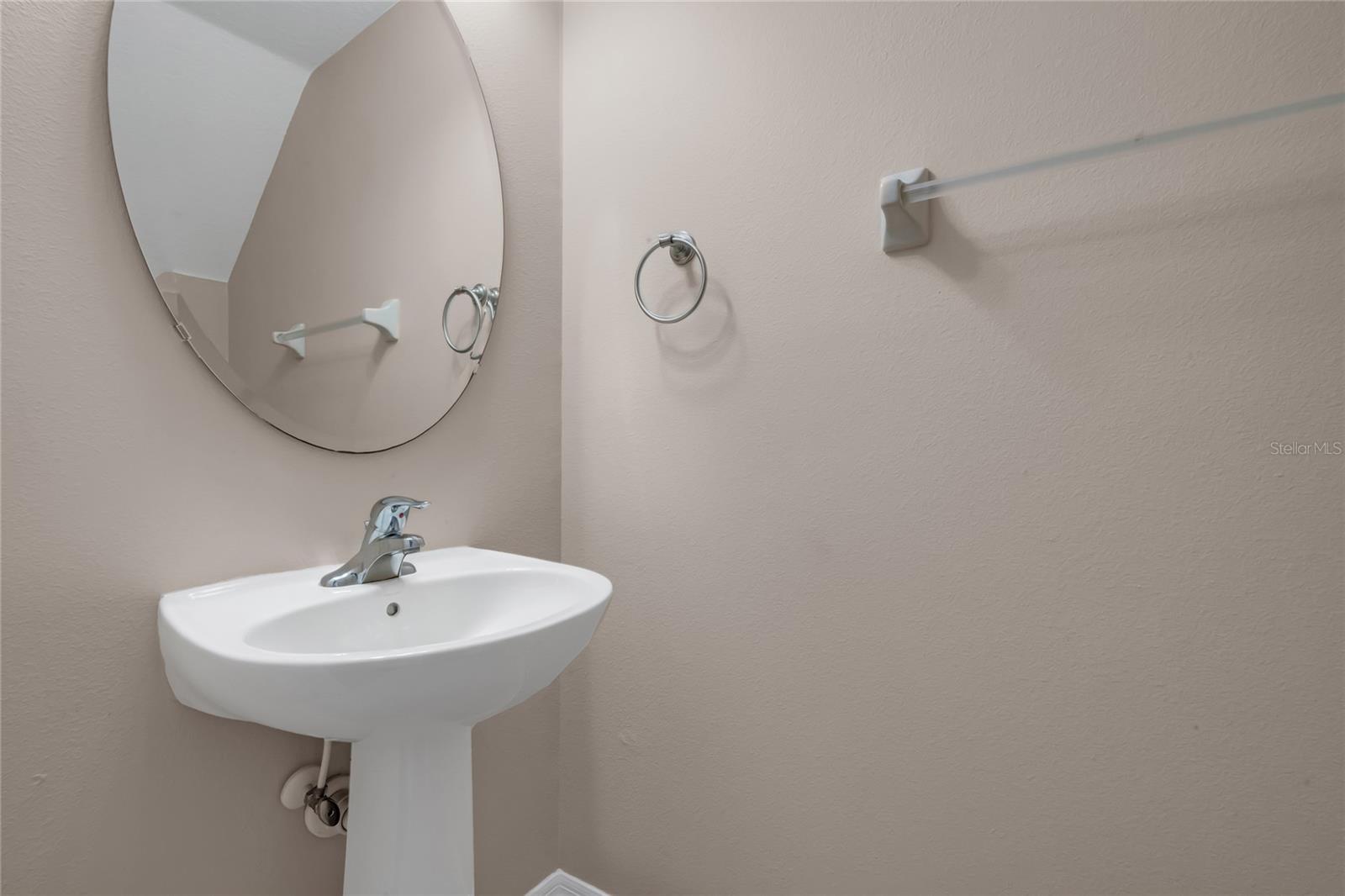 Image 21 of 23 For 2120 Windsor Lake Circle