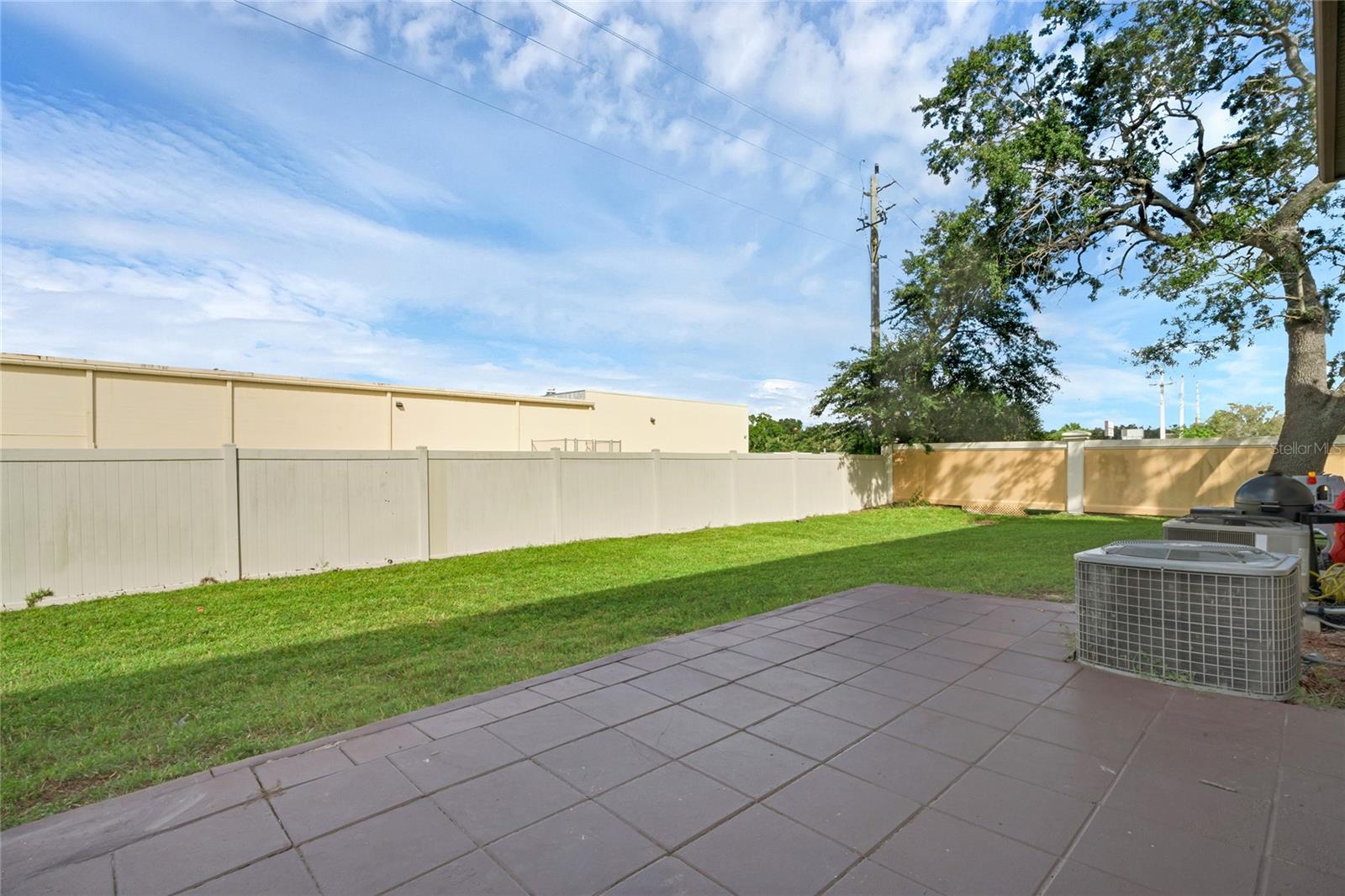 Image 3 of 23 For 2120 Windsor Lake Circle